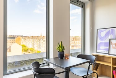 Gold Studio at Dunaskin Mill, 5 Dunaskin Court, West End, Glasgow, G116QJ - Image 1